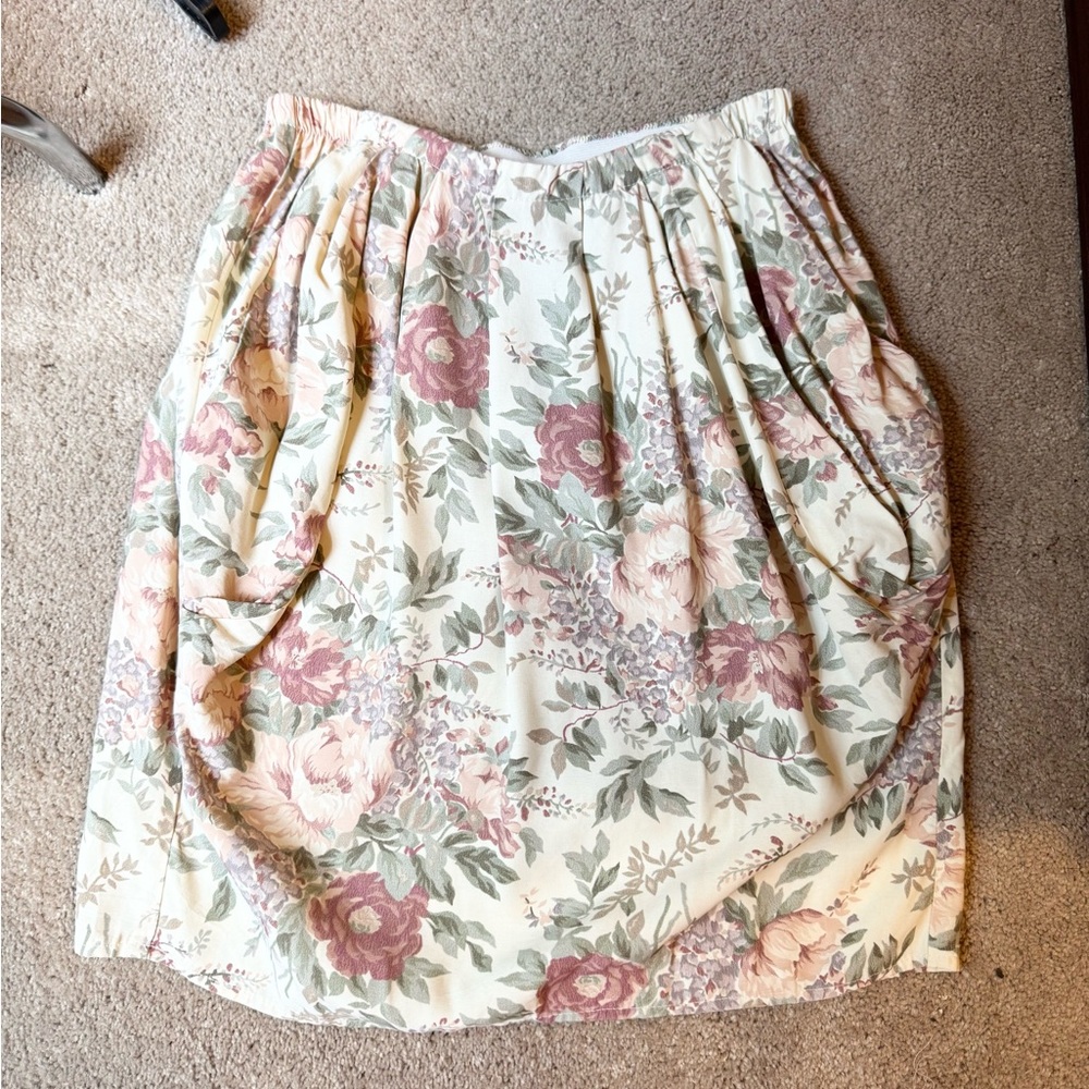 Urban Renewal Floral Pencil Skirt - Cream and Pink